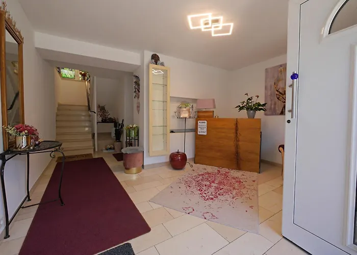 Upland-flair Abendrot Im Zentrum! 빌링겐